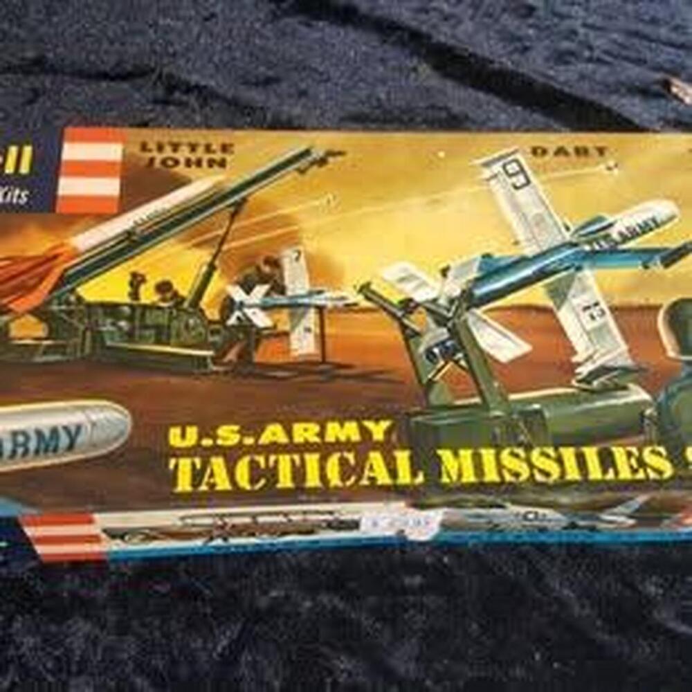 Revell U.S. ARMY Tactical Missile Set Little John & Dart 1958 H-1812:98 S-Type